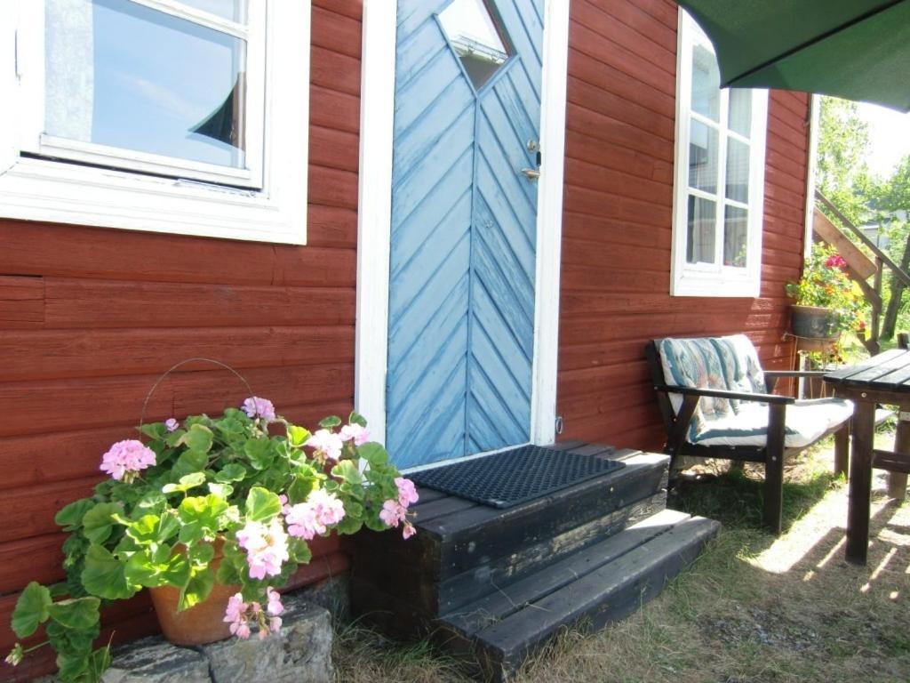Vandrarhemmet Tallbacka/Aengelsberg Hostel Angelsberg Экстерьер фото