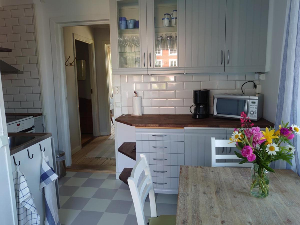 Vandrarhemmet Tallbacka/Aengelsberg Hostel Angelsberg Экстерьер фото
