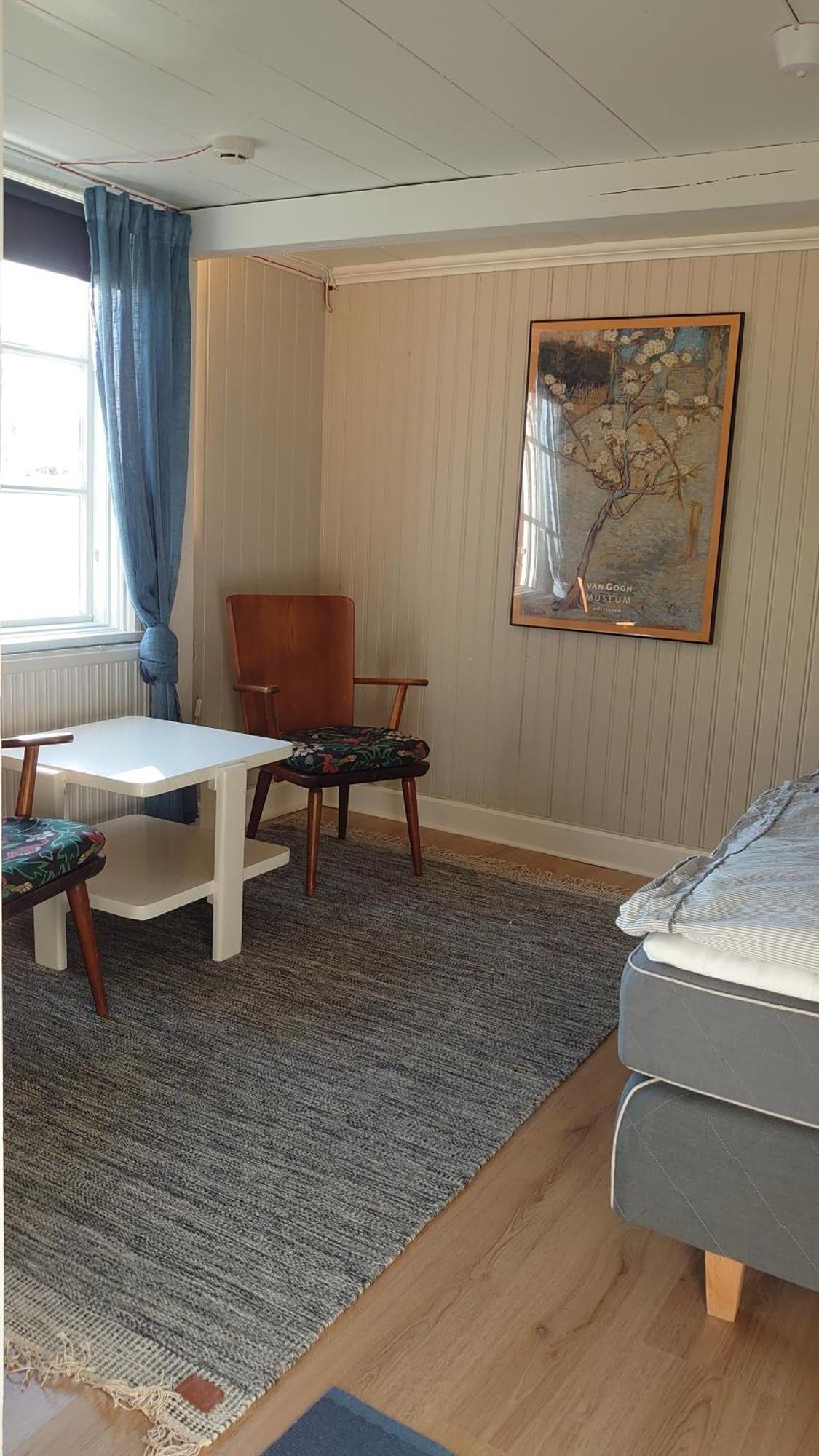 Vandrarhemmet Tallbacka/Aengelsberg Hostel Angelsberg Экстерьер фото