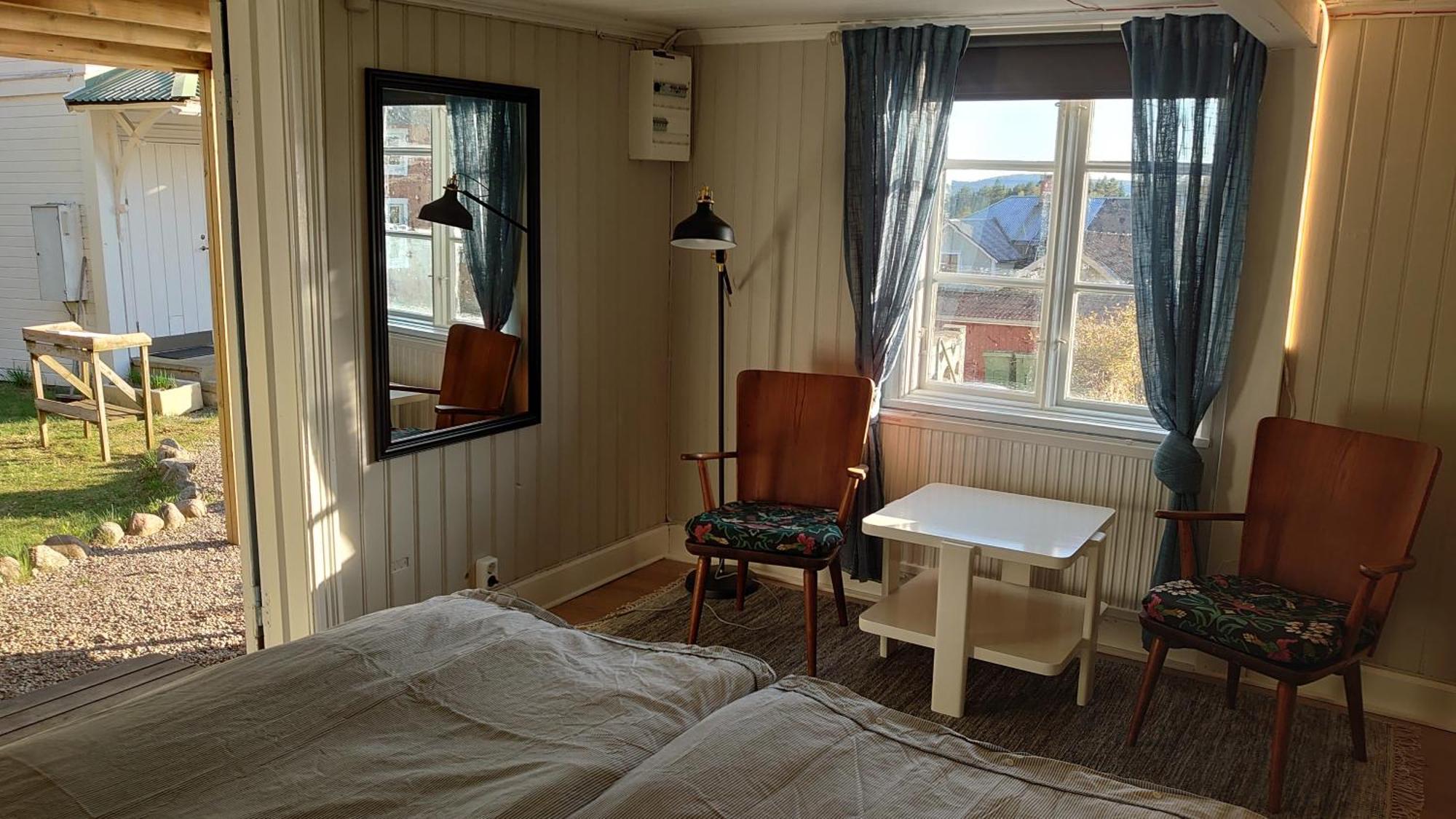 Vandrarhemmet Tallbacka/Aengelsberg Hostel Angelsberg Экстерьер фото