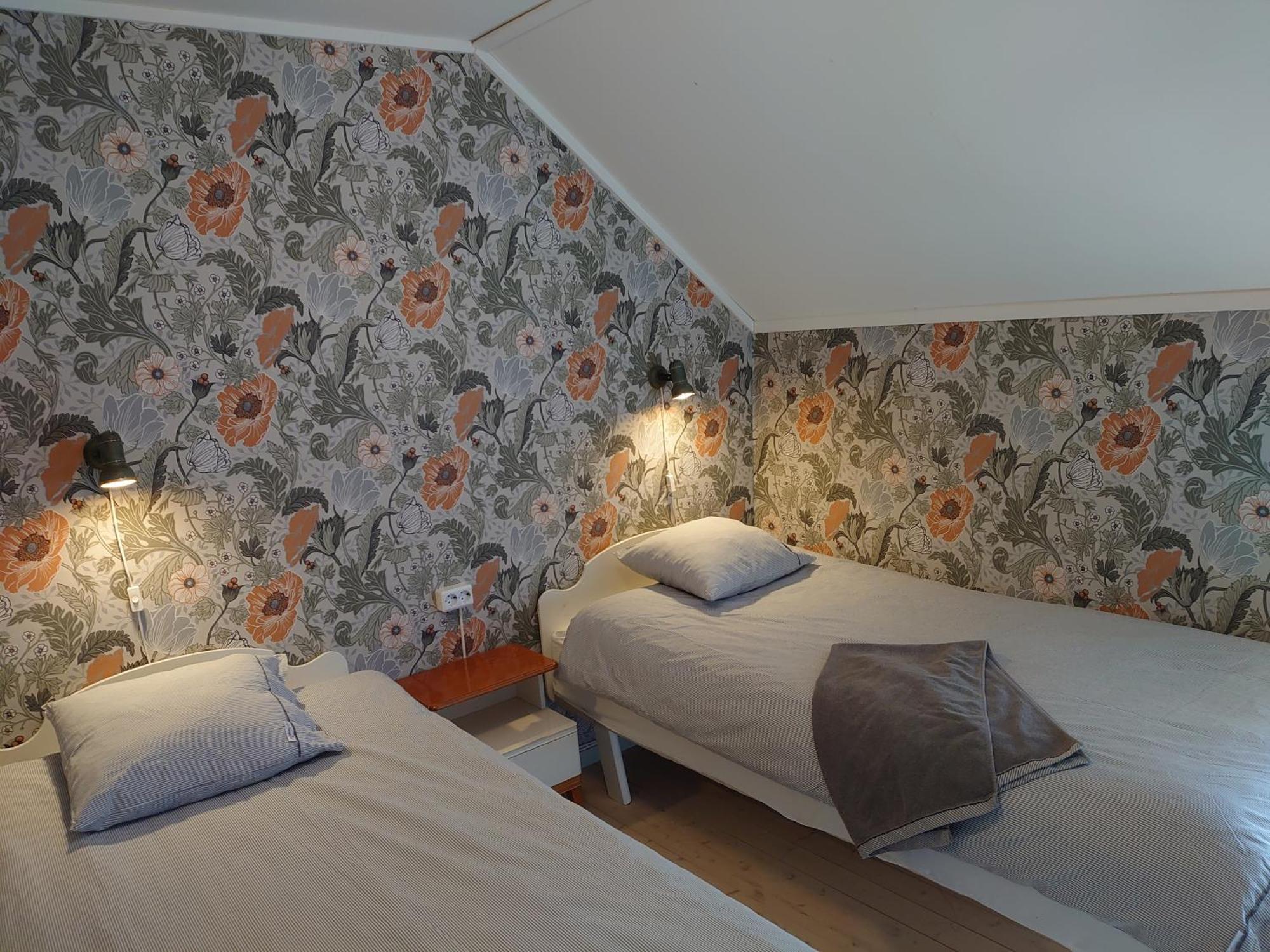 Vandrarhemmet Tallbacka/Aengelsberg Hostel Angelsberg Экстерьер фото